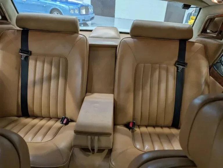 1989 Rolls Royce Silver Spirit photo 15