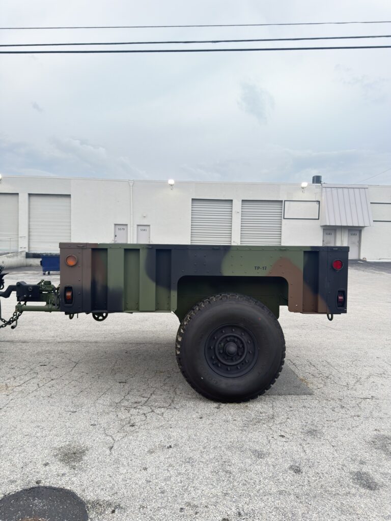 1987 AM General M1038 HMMWV photo 13