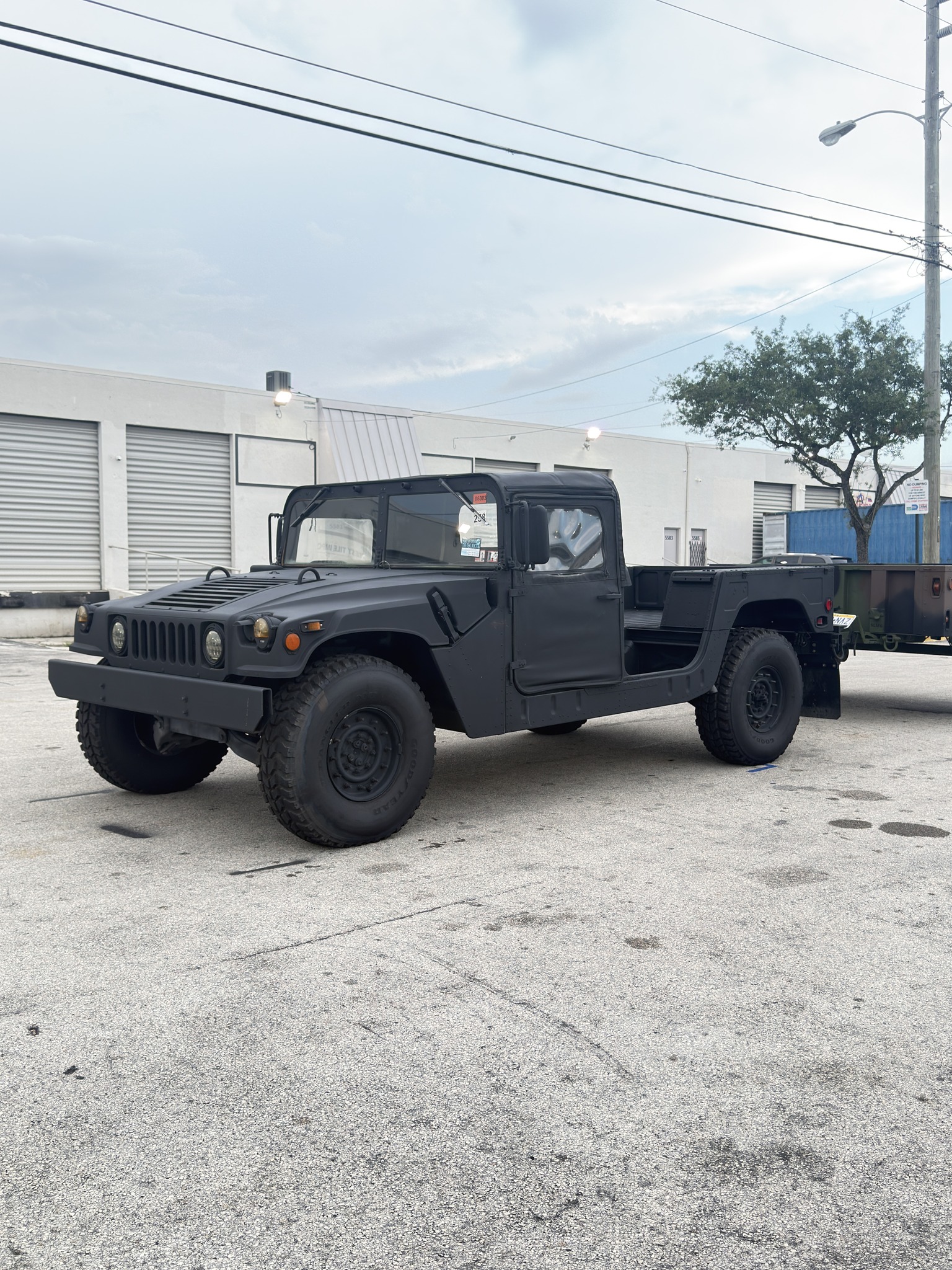 1987 AM General M1038 HMMWV