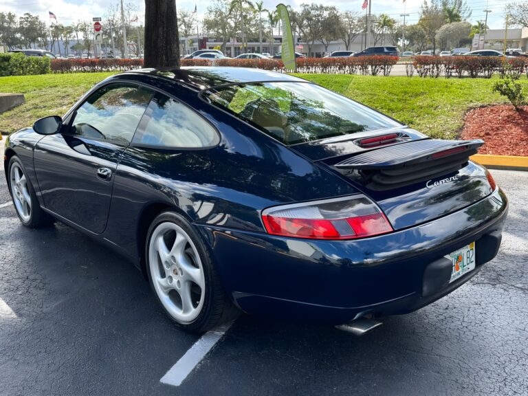 1999 Porsche 911 Carrera Coupe photo 5