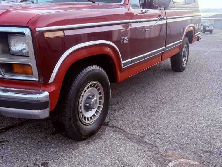 1983 Ford F-150 photo 6