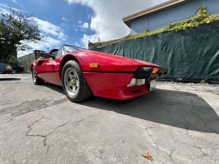 1981 Ferrari 308 GTSi photo 7