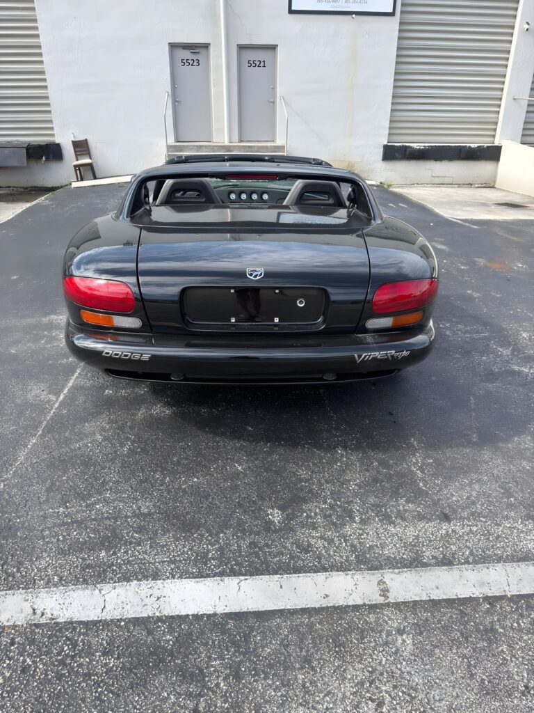 1994 Dodge Viper RT/10 photo 6