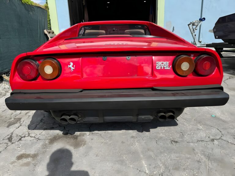 1981 Ferrari 308 GTSi photo 8