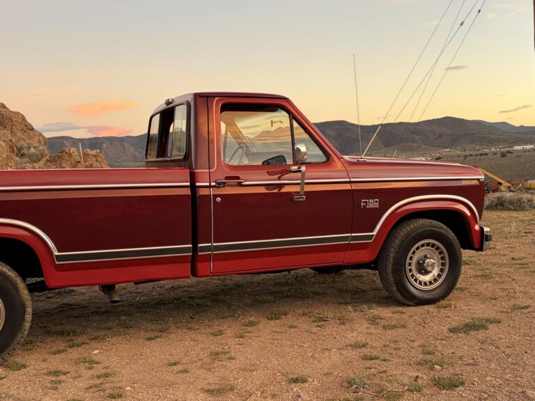 1983 Ford F-150 photo 8