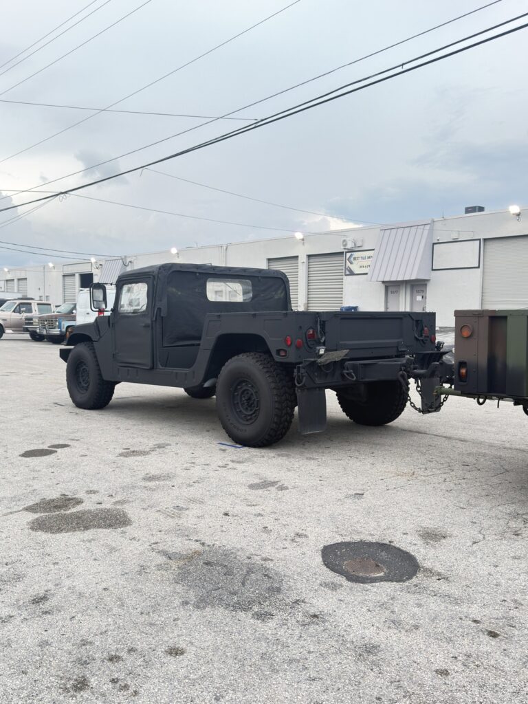 1987 AM General M1038 HMMWV photo 8
