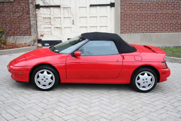 1991 Lotus Elan SE photo 11