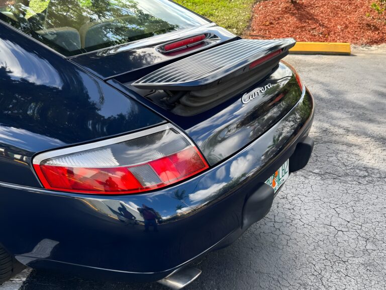 1999 Porsche 911 Carrera Coupe photo 11