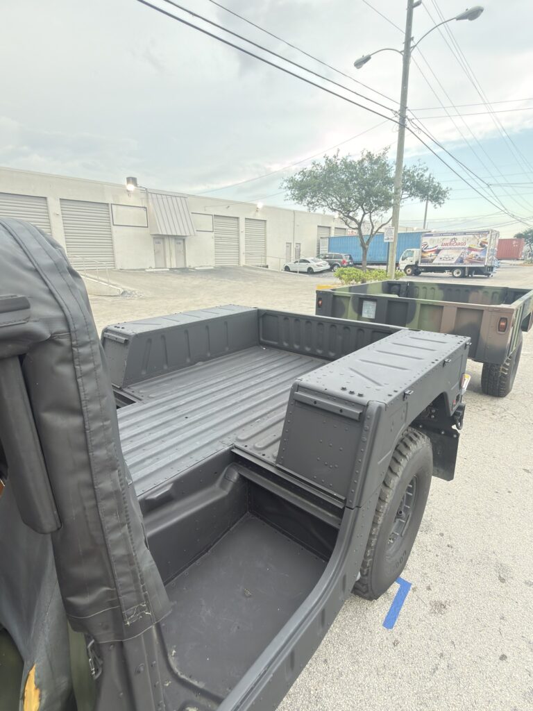 1987 AM General M1038 HMMWV photo 15
