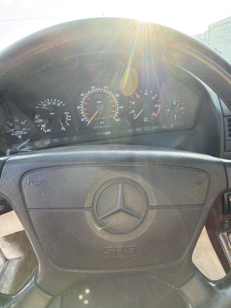 1993 Mercedes-Benz 500SL photo 11