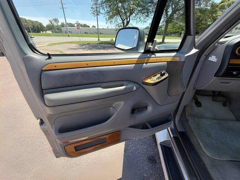 1995 Ford F-150 XLT Ext Cab 4×4 photo 15