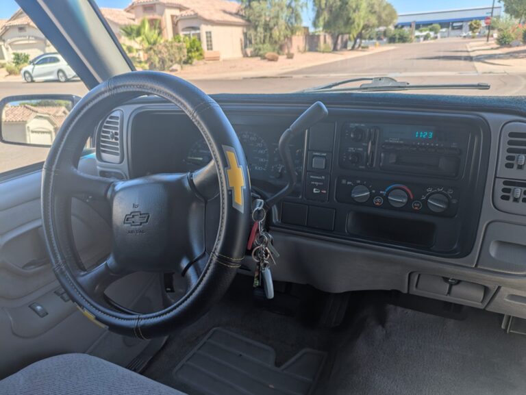 1998 Chevrolet C1500 Silverado photo 16