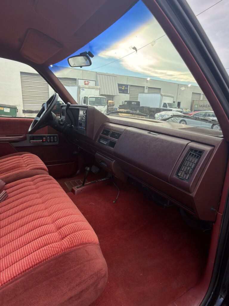 1993 Chevrolet Silverado K2500 4×4 photo 15