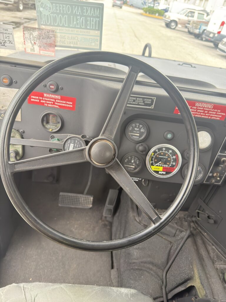 1987 AM General M1038 HMMWV photo 18