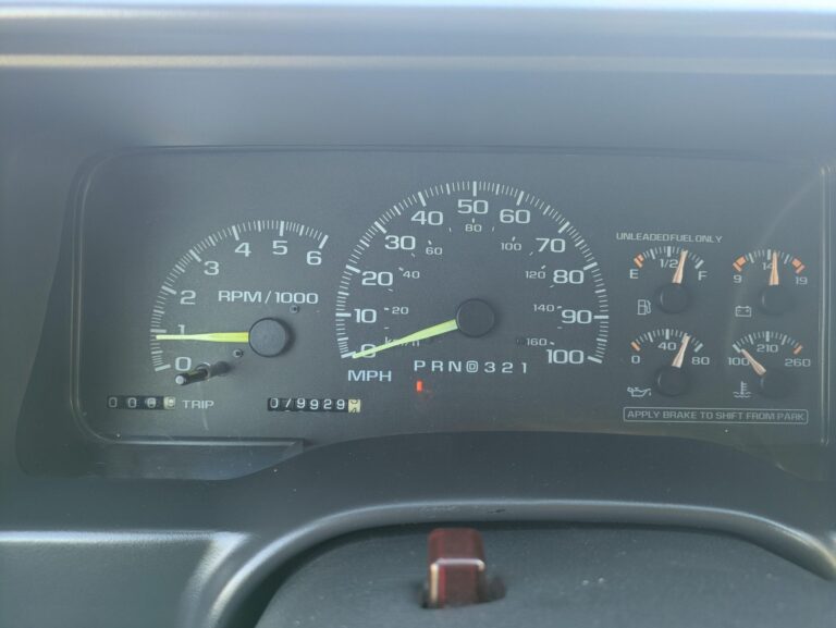 1998 Chevrolet C1500 Silverado photo 17