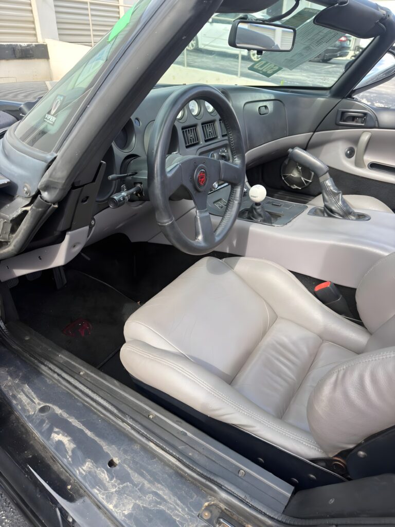 1994 Dodge Viper RT/10 photo 15