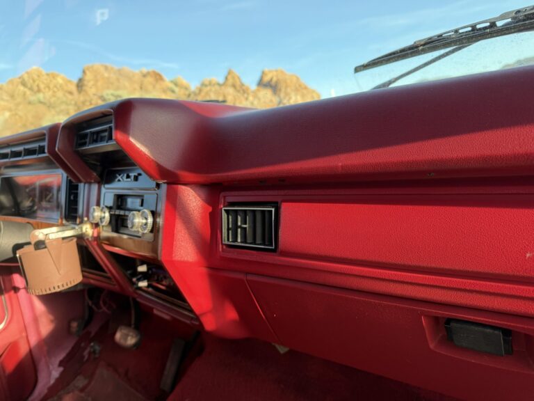 1983 Ford F-150 photo 16