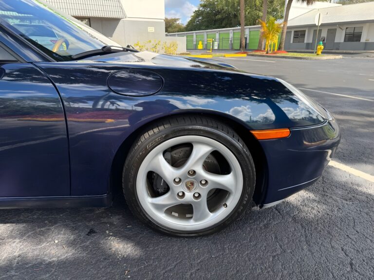 1999 Porsche 911 Carrera Coupe photo 17