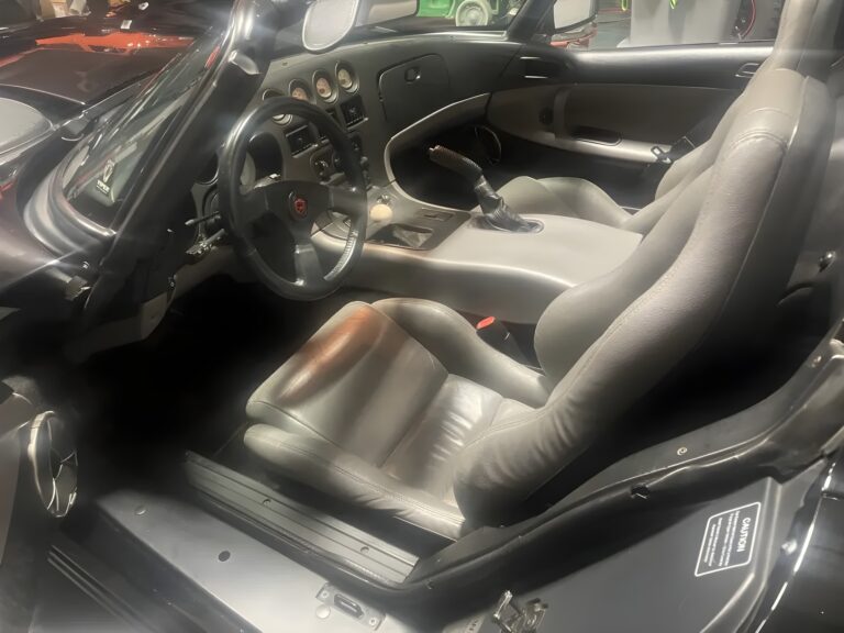 1994 Dodge Viper RT/10 photo 17