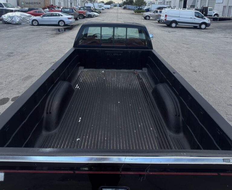 1993 Chevrolet Silverado K2500 4×4 photo 19