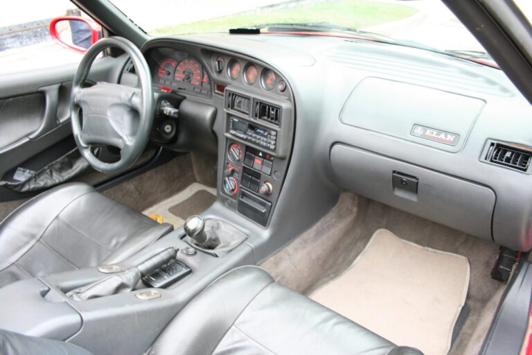 1991 Lotus Elan SE photo 19