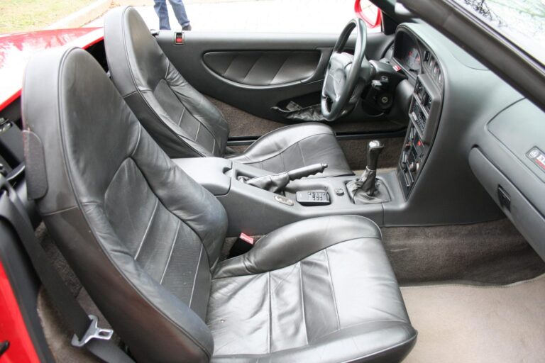 1991 Lotus Elan SE photo 22
