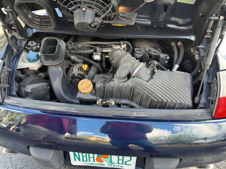 1999 Porsche 911 Carrera Coupe photo 25