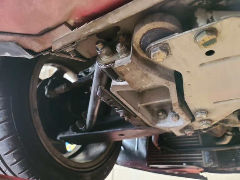 1991 Lotus Elan SE photo 28