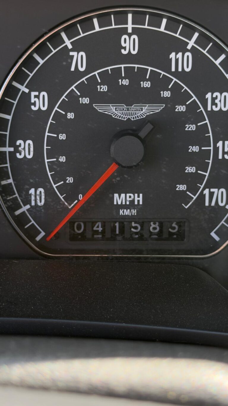 1997 Aston Martin DB7 photo 31