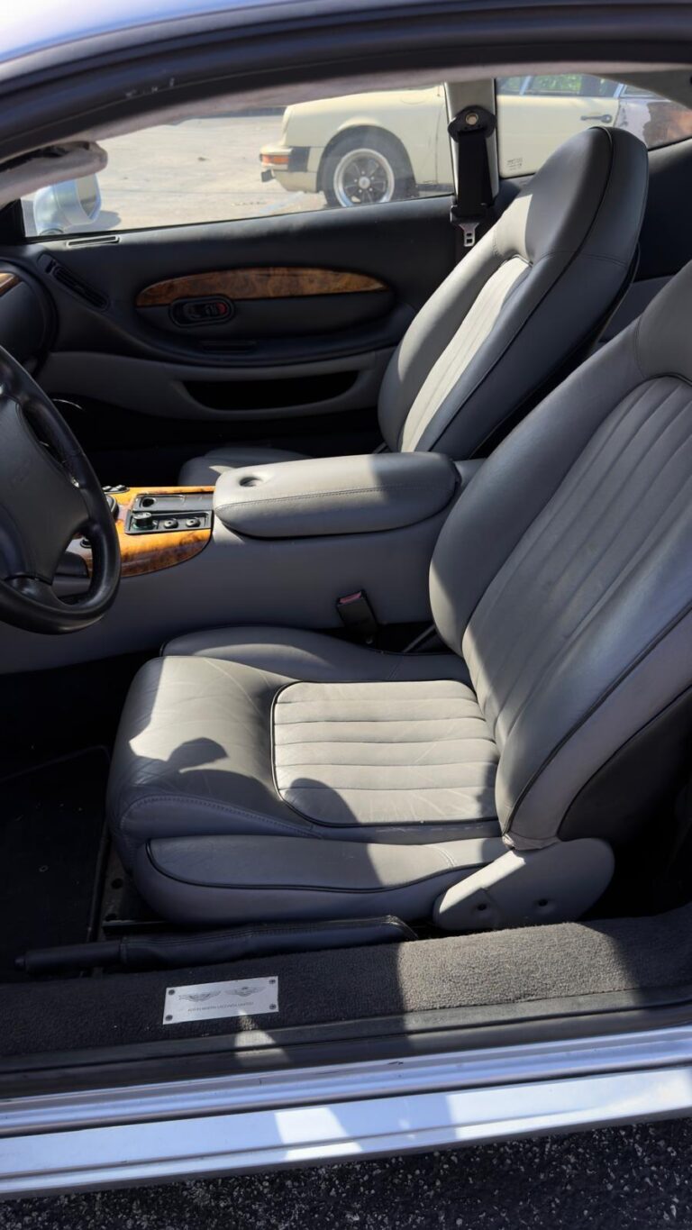 1997 Aston Martin DB7 photo 35