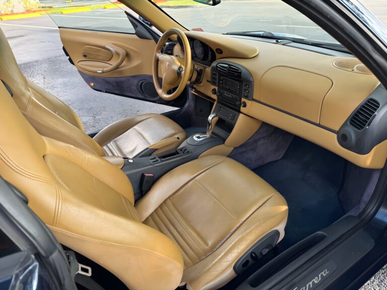 1999 Porsche 911 Carrera Coupe photo 35