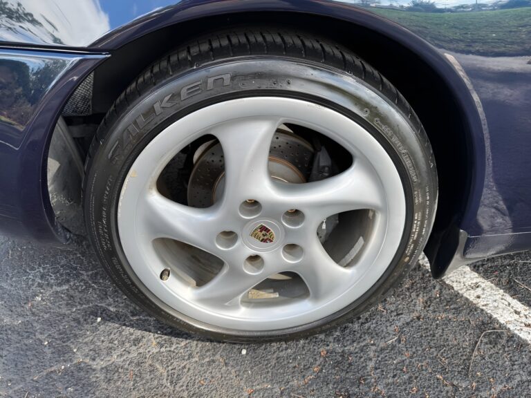 1999 Porsche 911 Carrera Coupe photo 42