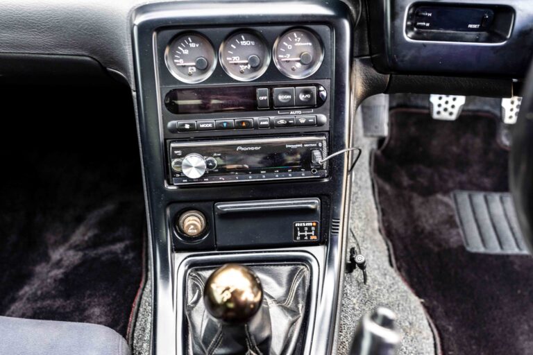 1991 Nissan Skyline R32 GT-R photo 51