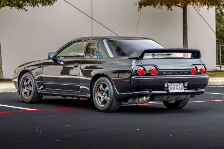 1991 Nissan Skyline R32 GT-R photo 4