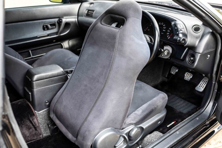 1991 Nissan Skyline R32 GT-R photo 60