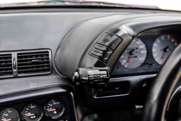1991 Nissan Skyline R32 GT-R photo 48