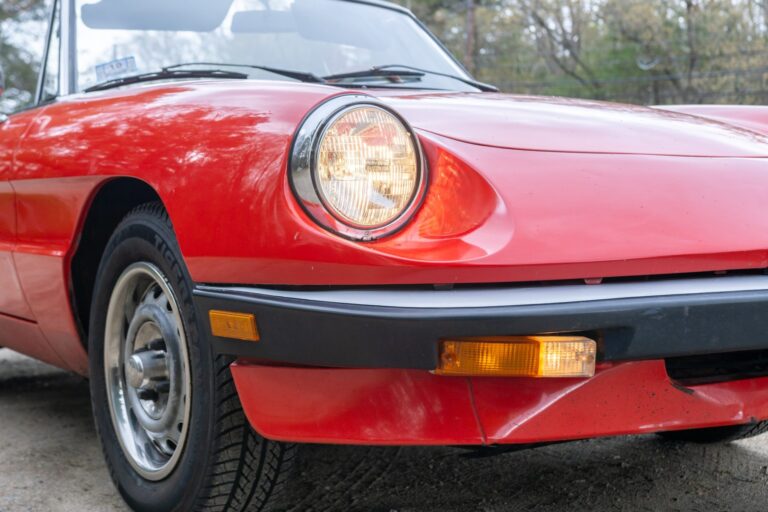1985 Alfa Romeo Spider Graduate photo 26
