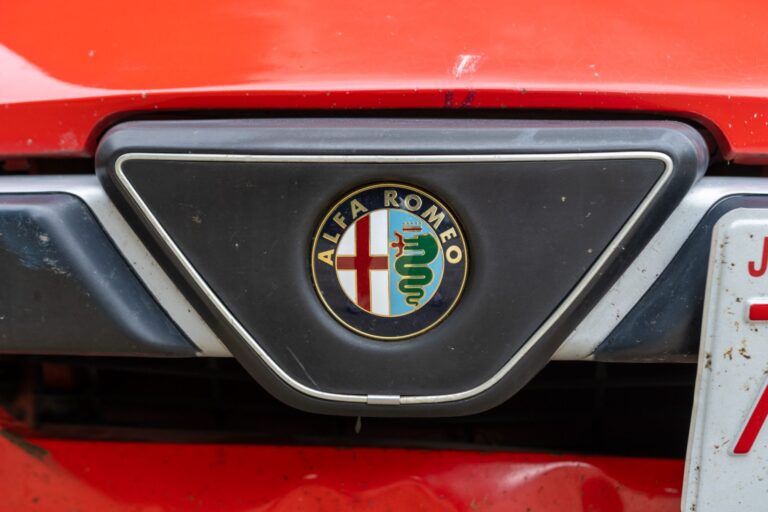 1985 Alfa Romeo Spider Graduate photo 28