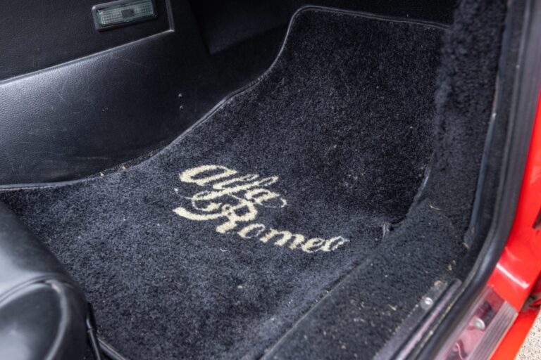 1985 Alfa Romeo Spider Graduate photo 30
