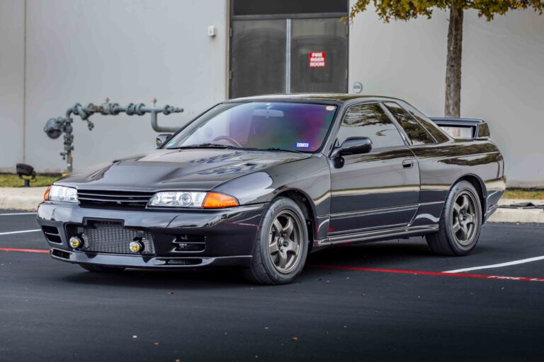 1991 Nissan Skyline R32 GT-R photo 3