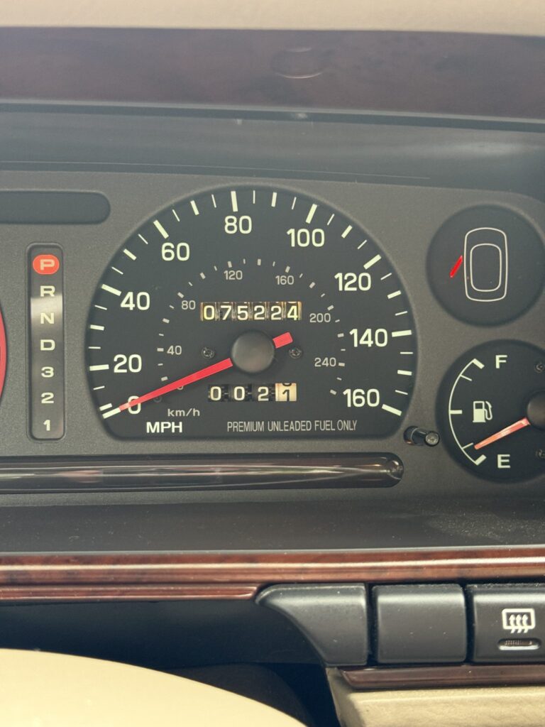 1996 Subaru SVX LSi photo 182