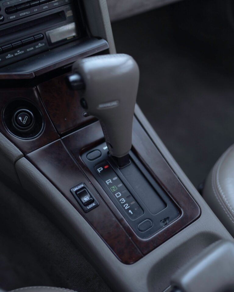 1996 Subaru SVX LSi photo 148