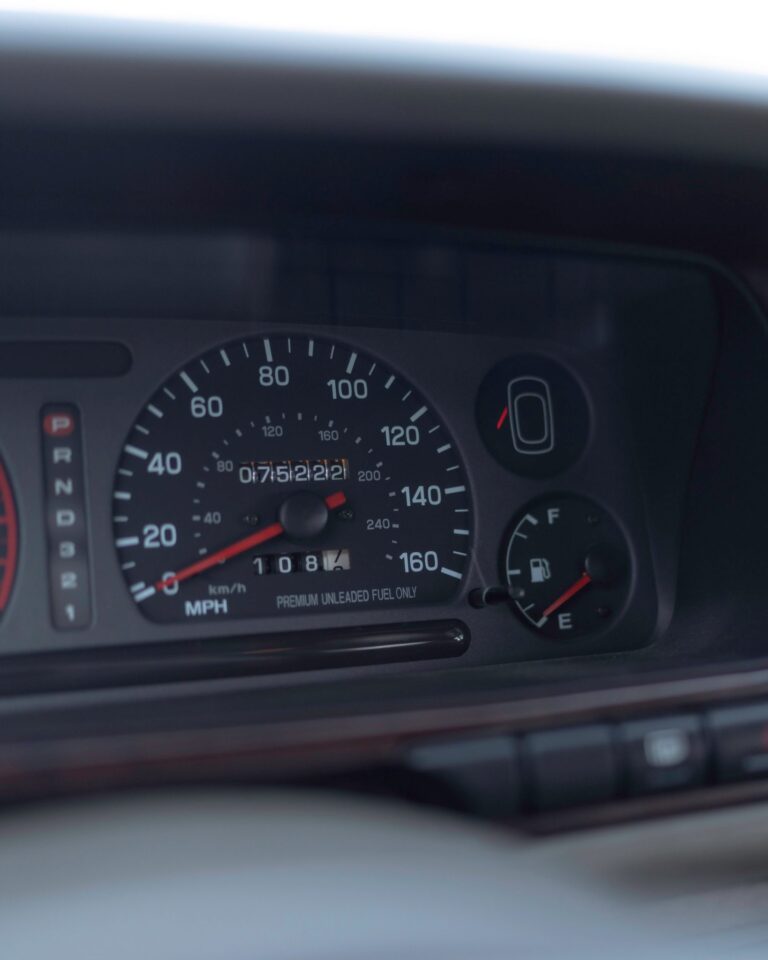 1996 Subaru SVX LSi photo 143