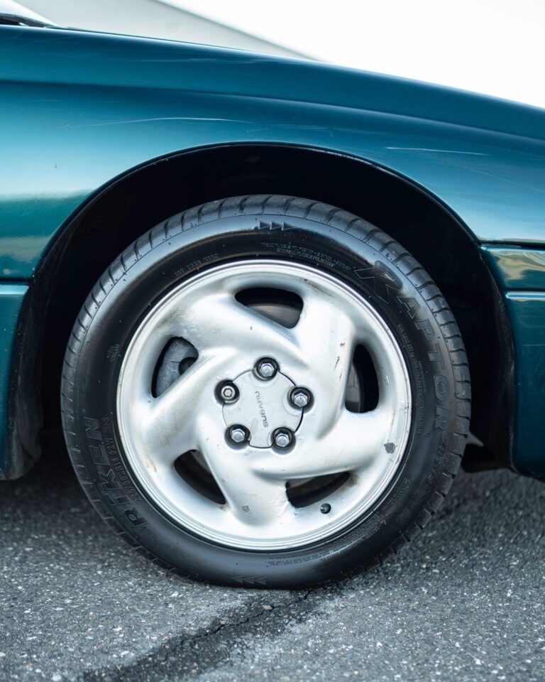 1996 Subaru SVX LSi photo 110