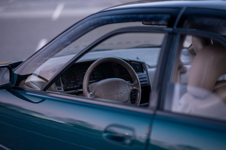 1996 Subaru SVX LSi photo 107