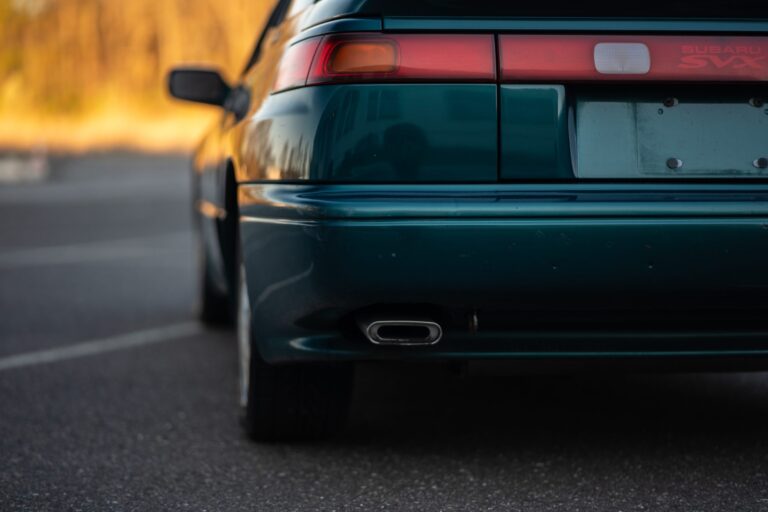 1996 Subaru SVX LSi photo 105