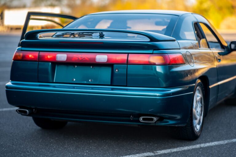 1996 Subaru SVX LSi photo 98