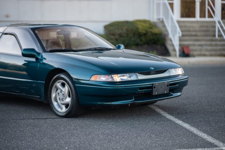 1996 Subaru SVX LSi photo 97