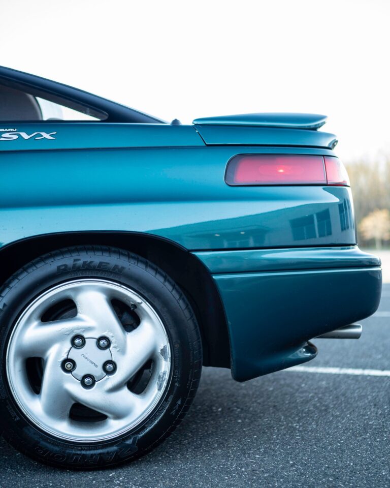 1996 Subaru SVX LSi photo 68