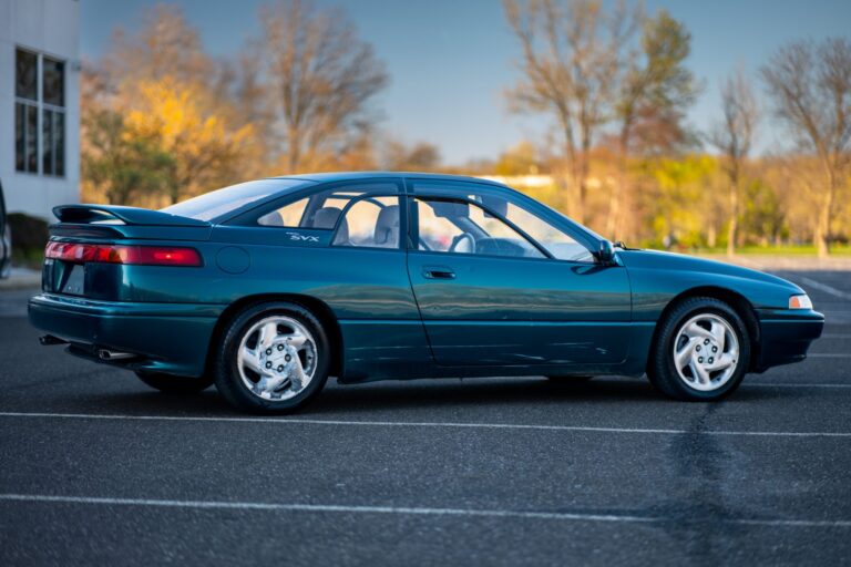 1996 Subaru SVX LSi photo 64